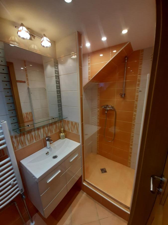 Apartments Sobe Jurcek Luce Екстер'єр фото